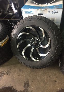 20x12 rims and 35s