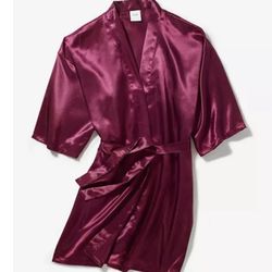 Macys new in a box women's satin robe in plum color size M