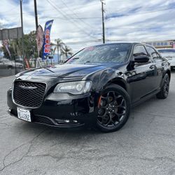 2019 Chrysler 300
