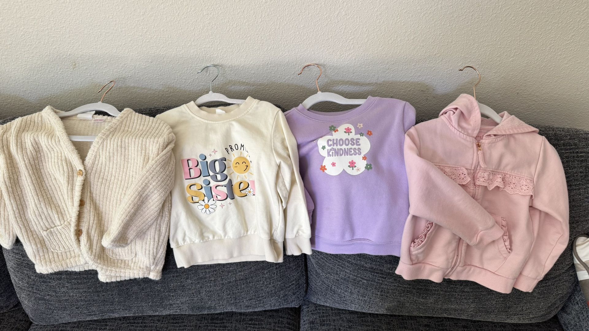 2T Girl. Sweaters / Sweatshirts