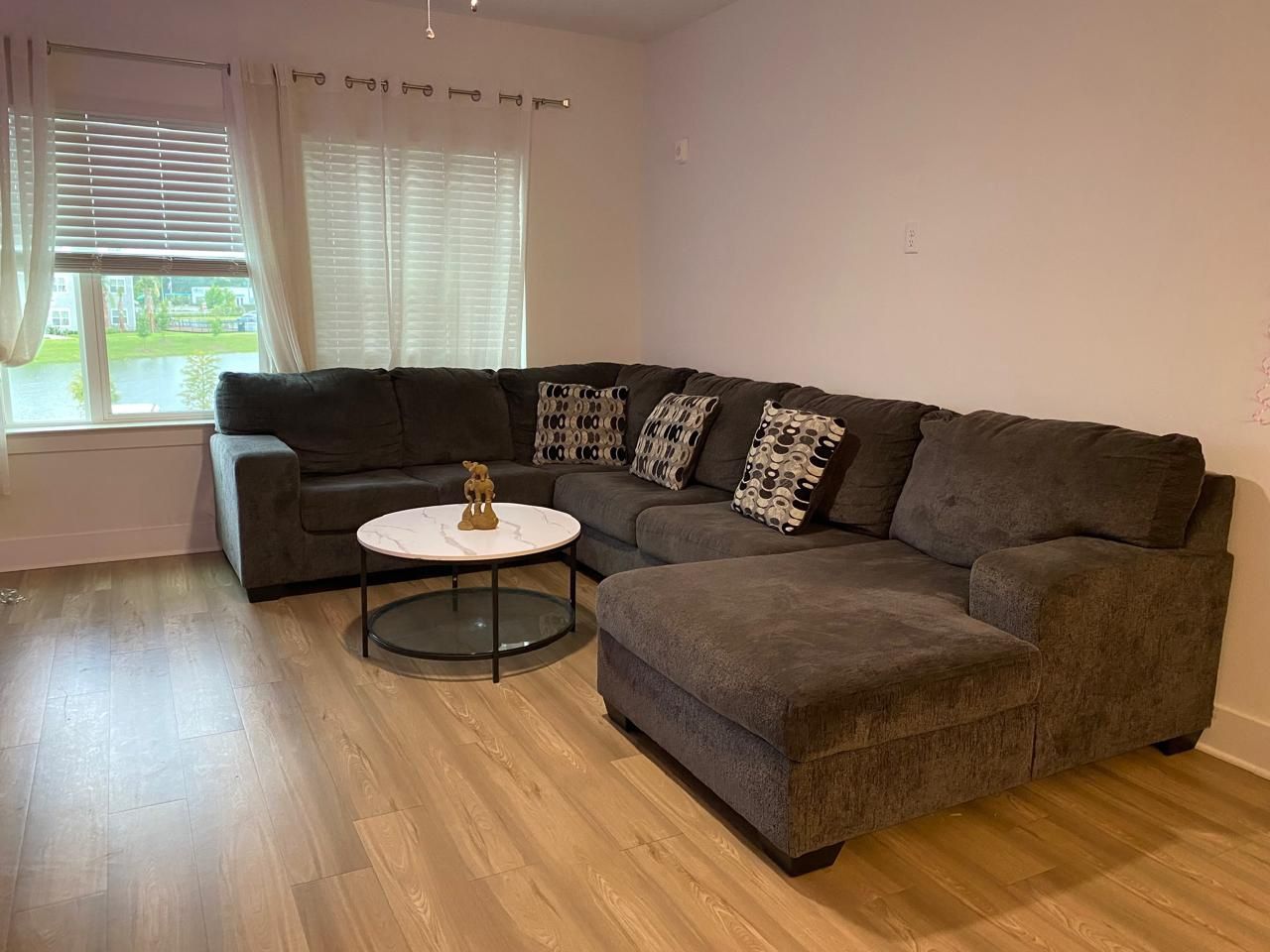 Sofa 3-piece Sectional With Chaise