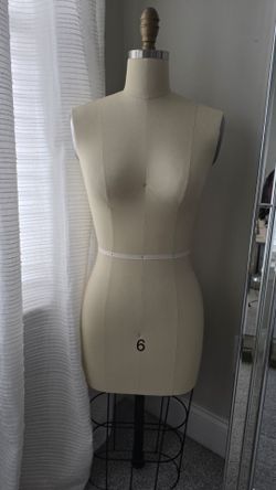 Dress form