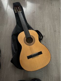 Sunlite 6-String Classical Acoustic Guitar Model GCN-800G With TKL Gig Bag