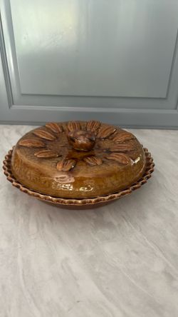 Vintage Clay Castle Pecan Pie Dish