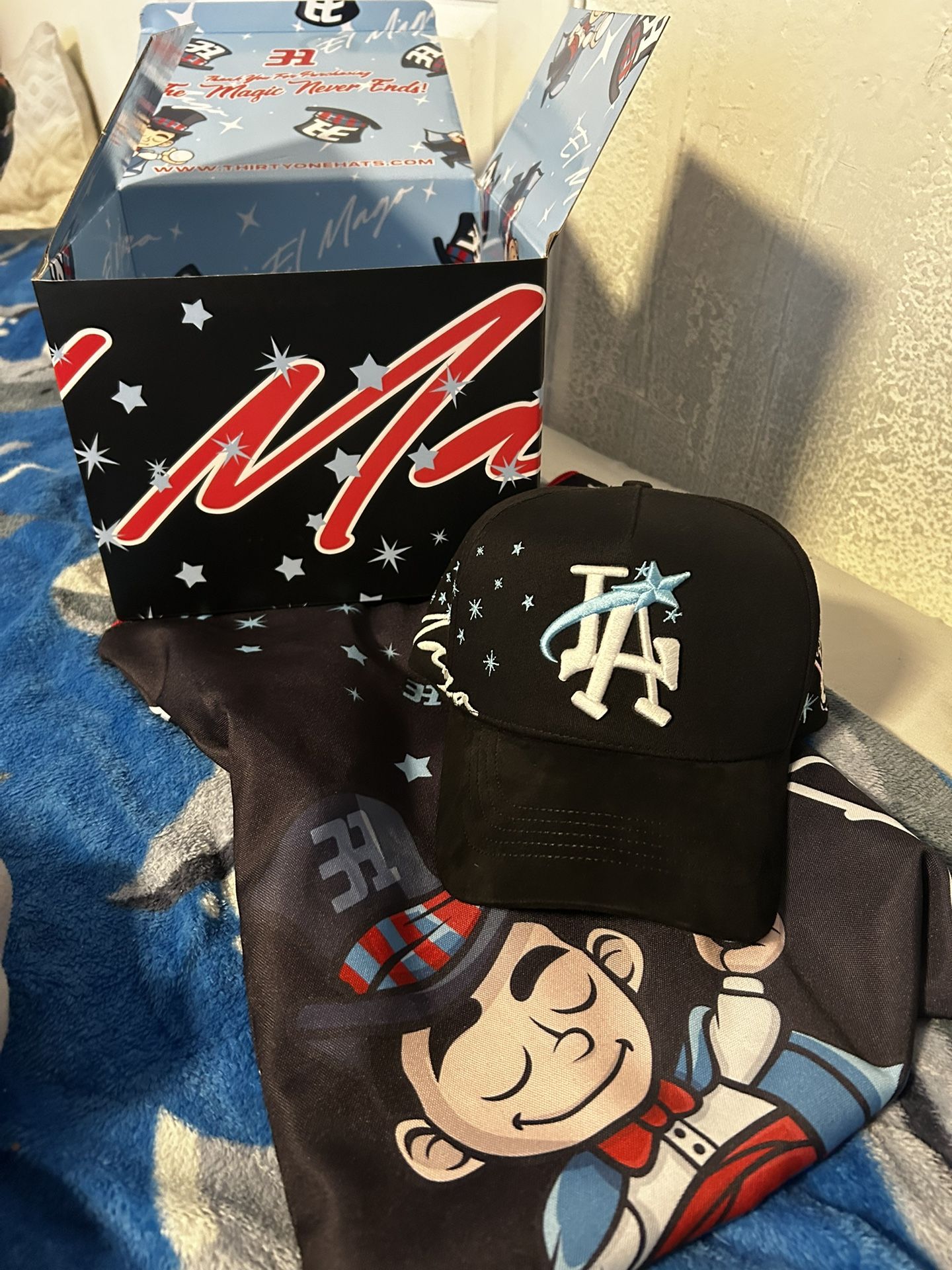 ThirtyOne X El Mago (PICK UP ONLY)