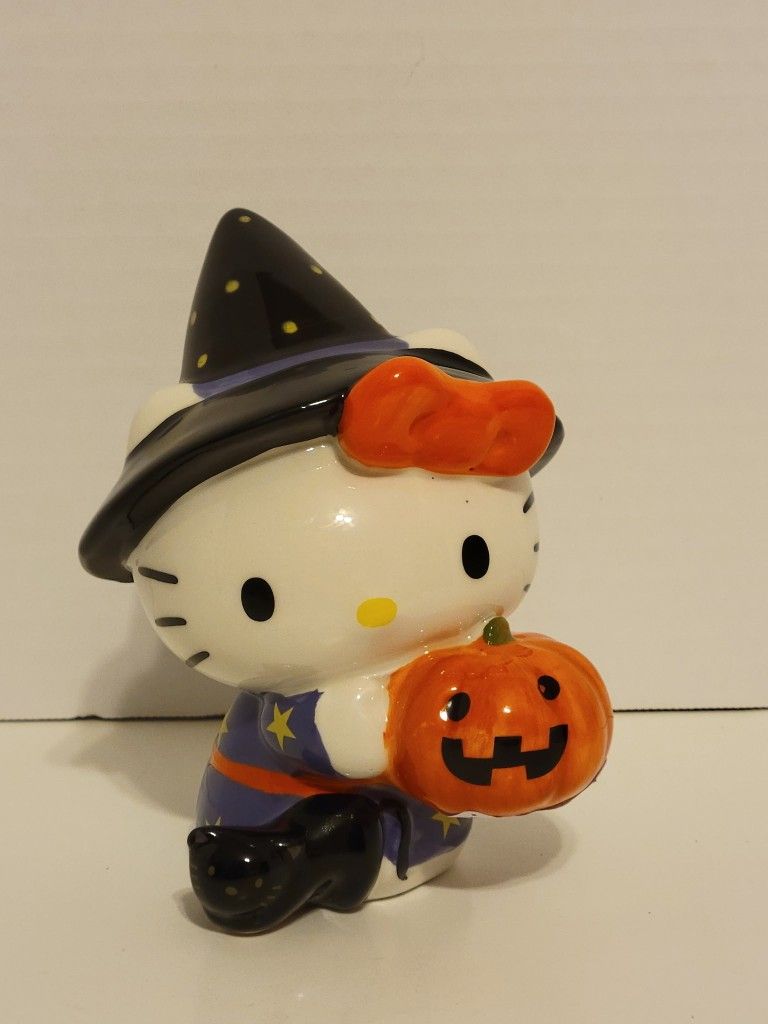 Hello Kitty Witch