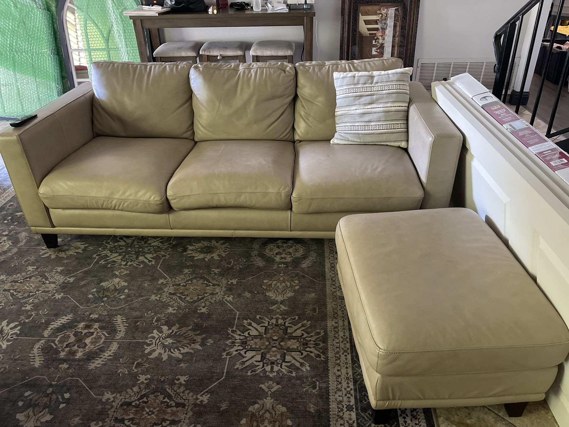 Sofa Set Three Piece With Ottoman 