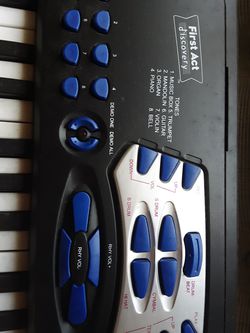 First Act Discovery Keyboard