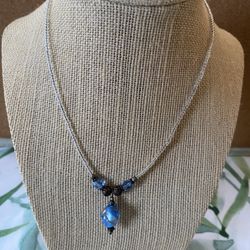 Dainty seed bead choker necklace 90s Y2K style 