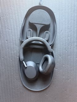 Sony WH-1000XM5 Wireless Noise Canceling Headphones - Black