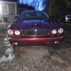 2004 Jaguar XJ8