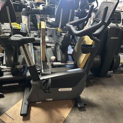 PRECOR UPRIGHT BIKE in AWESOME CONDITION! READY 4 PICKUP OR DELIVERY!!
