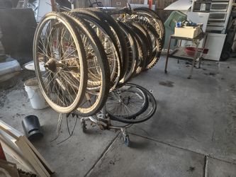 20 In 24s 26s And 27 Rims And Tires