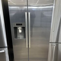 Bosch Side By Side Refrigerator 36”
