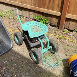 Gardening Tractor Scoot