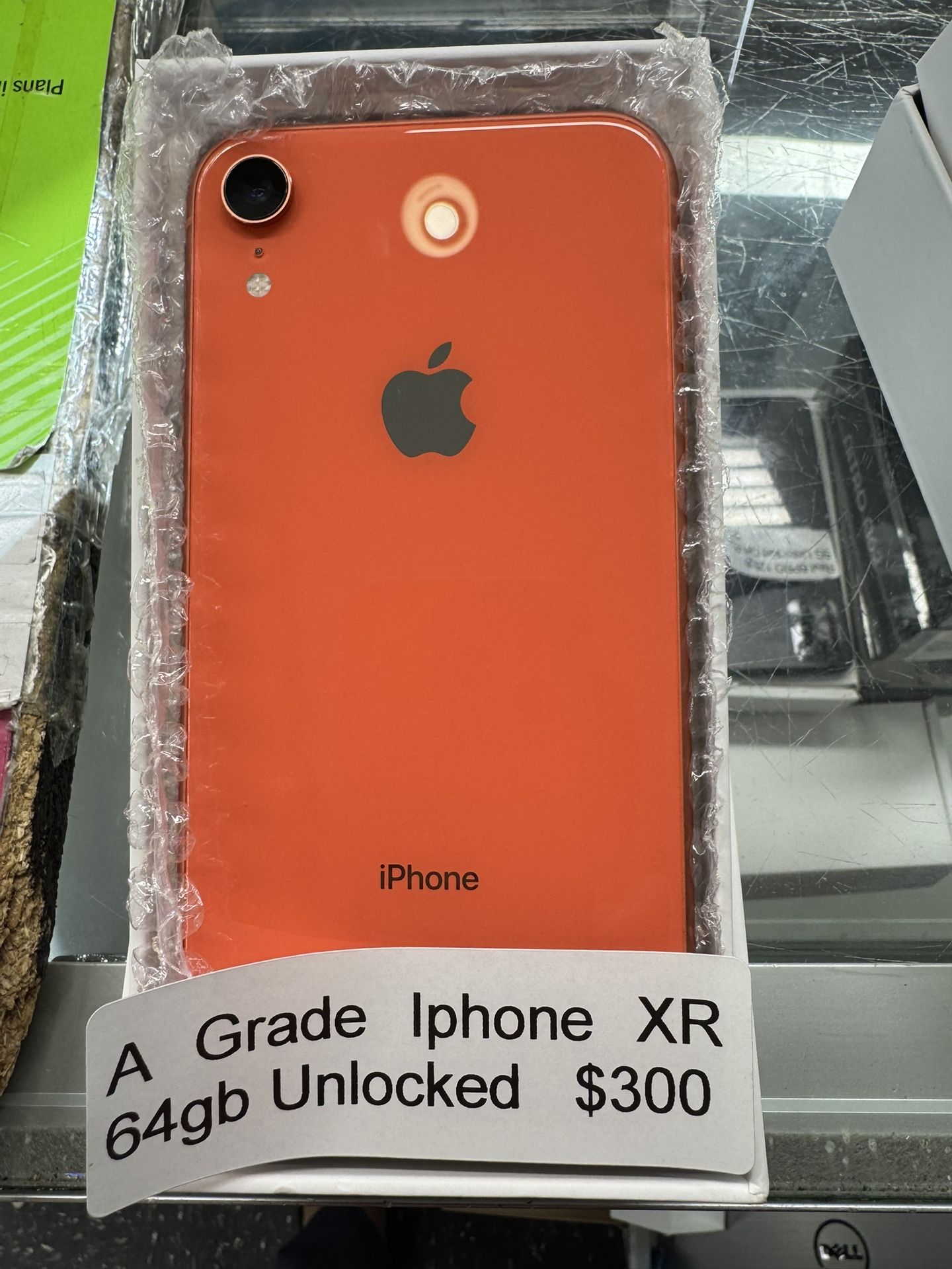 A Grade Iphone Xr 64 Gb Unlocked