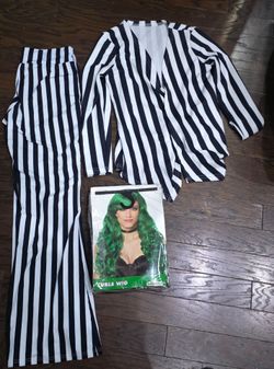 Halloween costume Woman Beetlejuice