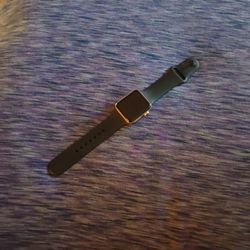 Apple Watch Series 3 38MM Read Description 