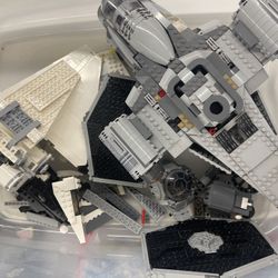 Lego Star Wars Imperial Shuttle and The Razor Crest Large Scale 
