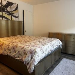 Queen Bedroom set with Mattress