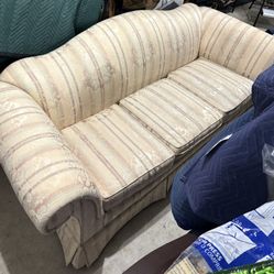 Sofa For Sale Seats 3