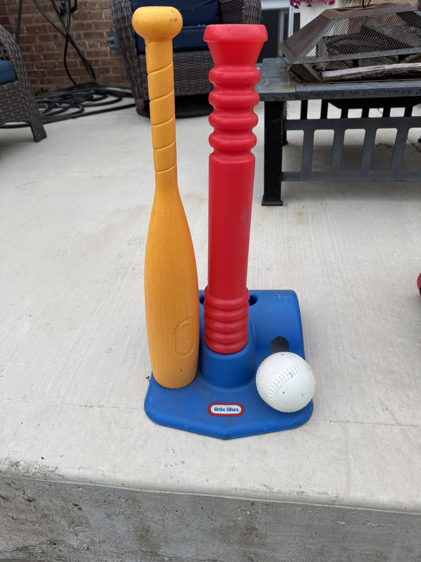 Little Tikes T-Ball Set