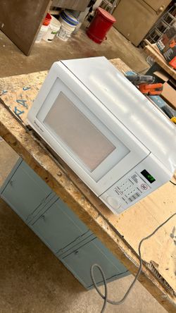 White Magic Chef Microwave