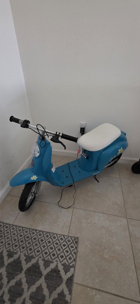 Girls Electric Motorcycle