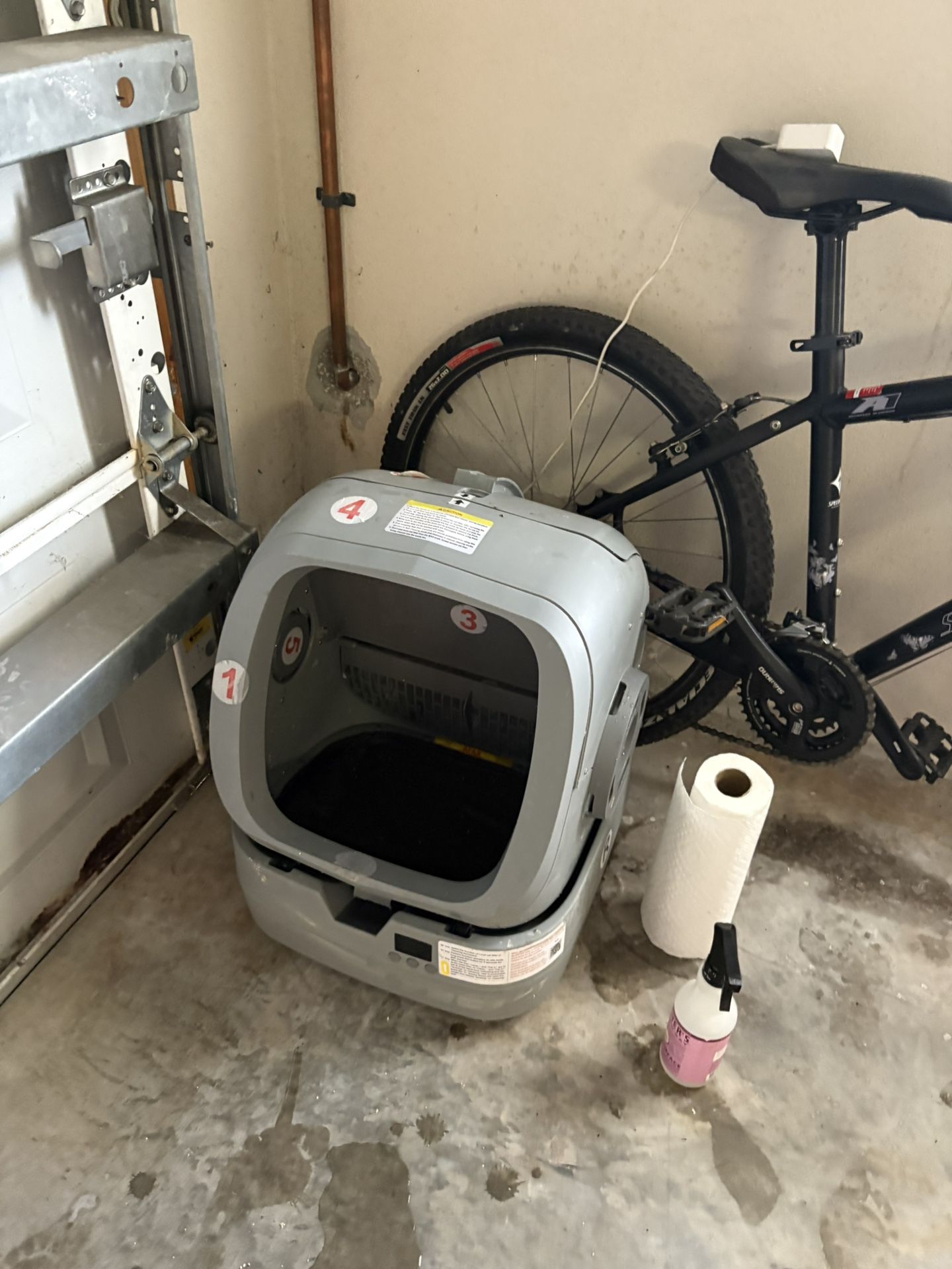 Self Cleaning Cat Litter Box