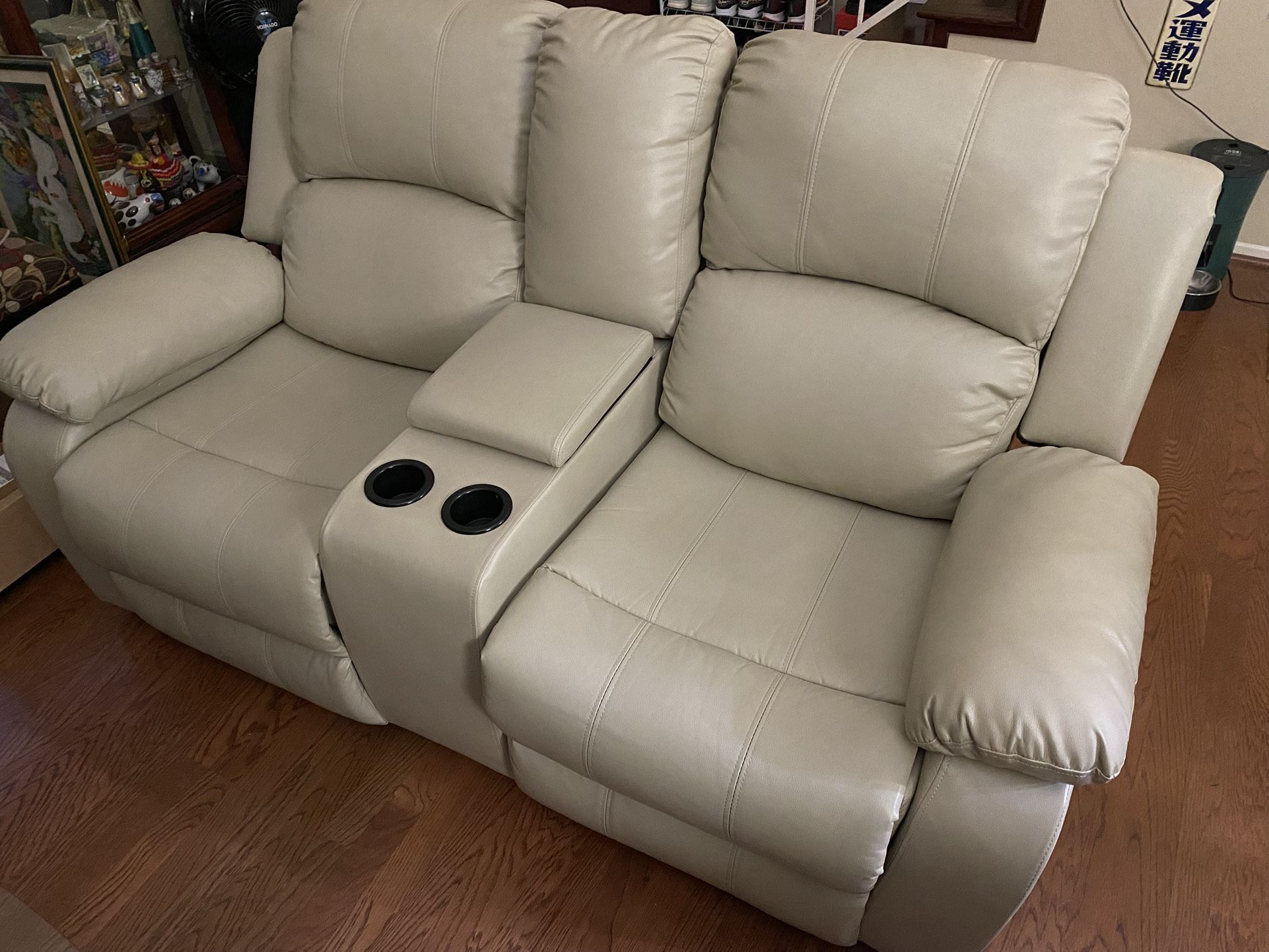 Recliner Couch - White - *Read description
