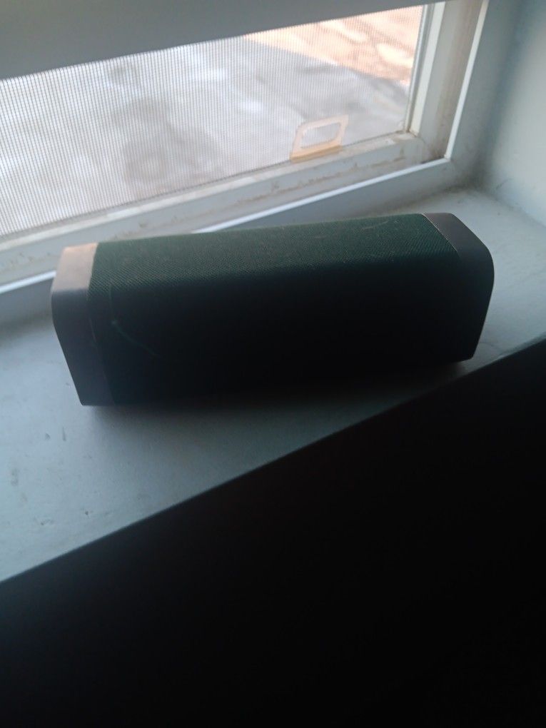 Speaker  No Box