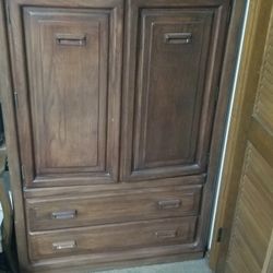 Dresser & Armoire Furniture Set Wood