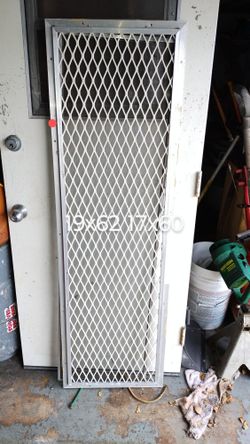 Door Grate With Screen