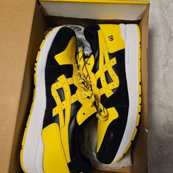 Asics Gel Lyte cobra kai edition Size 10