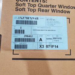 Jeep Wrangler Premuim Black 4x4 Soft Top Windows Tinted