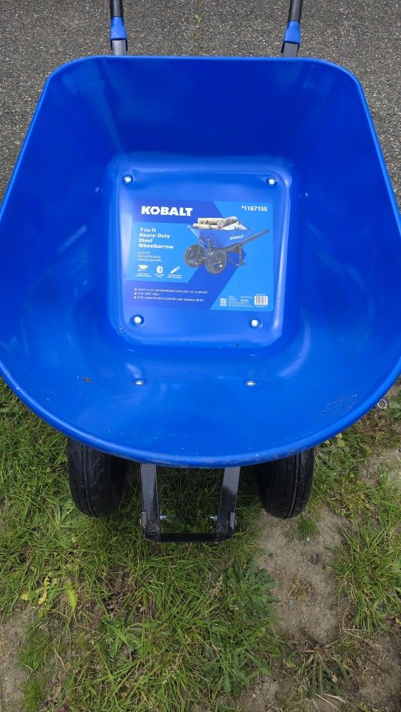 Kobalt 7-cu ft 2 Wheel Steel Push Wheelbarrow