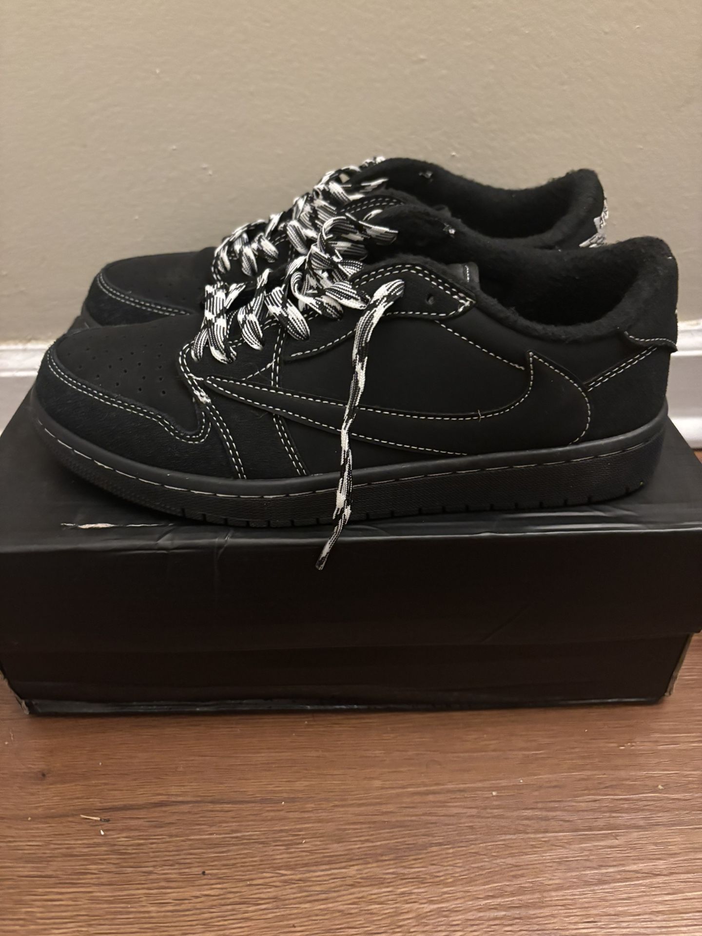 Jordan 1 Travis Scott Lows