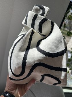 Knit Wristlet Or Handle Pouch Bag Purse