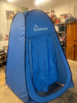 Privacy tent