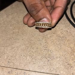 Real Gold And Real Diamond Ring 