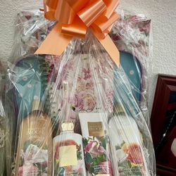 Mother’s Day gift basket