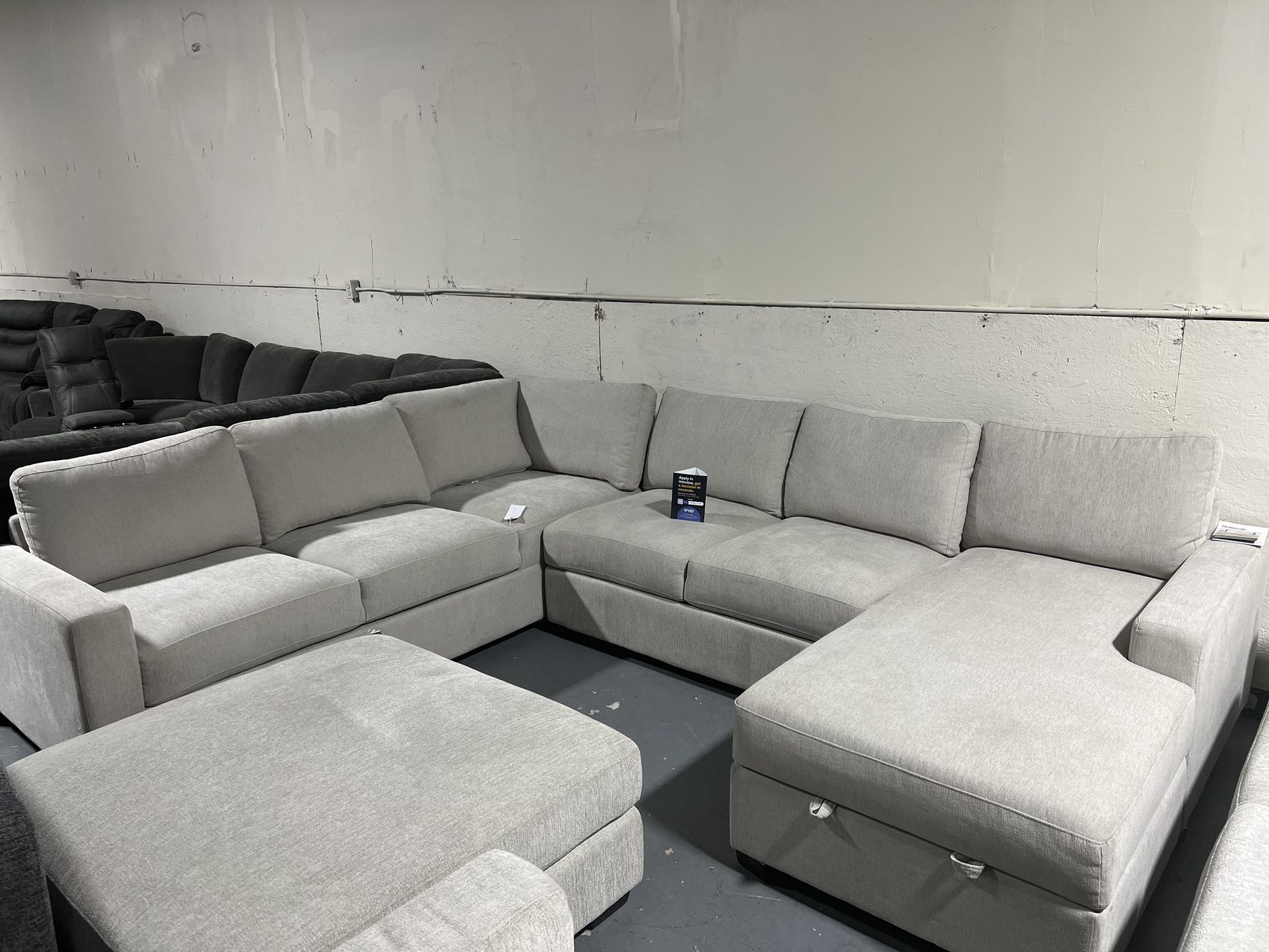 SECTIONAL COUCH SOFA  