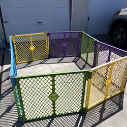 SUPER PLAY YARD 