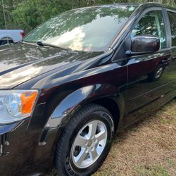 Dodge Grand Caravan 2012