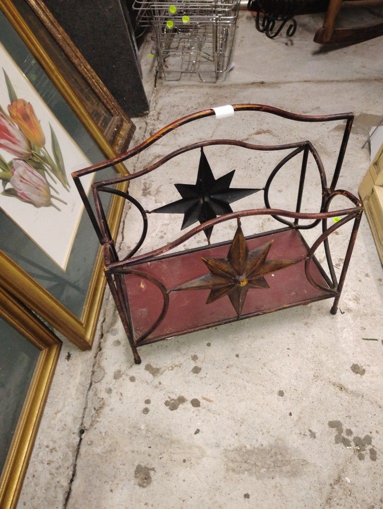 Magazine Rack