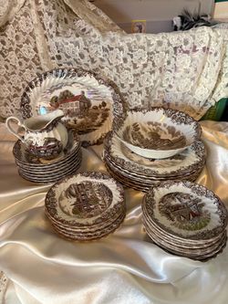 Johnson Bros Heritage Hall 4411 Ironstone, China Set