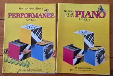Piano books level 4