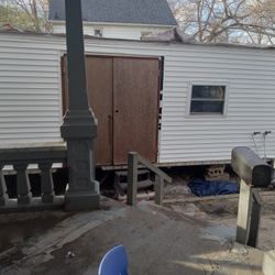 Storage Unit With Window