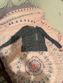 Old Navy Leopard Print Long Sleeve