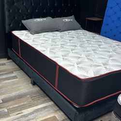 Queen Mattress - Double Sides - Come With Free Box Spring - Same Time Delivery 